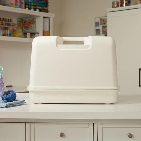 SINGER® Heavy Duty 6800C Sewing Machine & Hard Case Bundle -- Product Image
